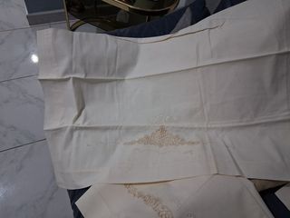 Lenzuola lino ricamo Cantù