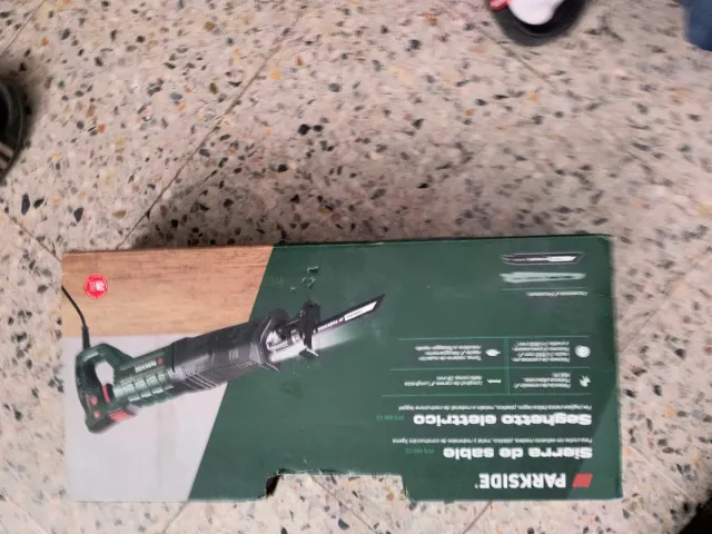 Sierra de sable Parkside