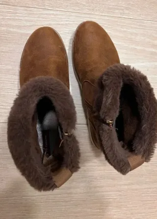 Botines Mustang Talla 36 Marrones