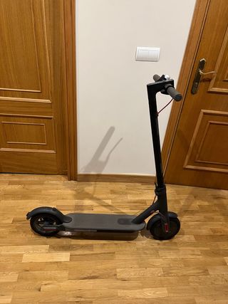 Patinete Eléctrico Xiaomi Essential