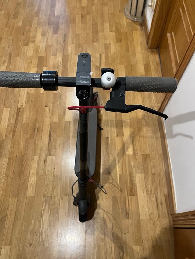 Patinete Eléctrico Xiaomi Essential