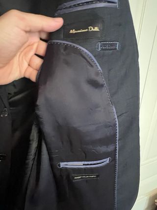 Traje de hombre azul marino