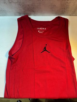 Camiseta Jordan sin mangas roja Talla S