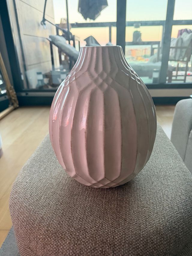 Jarrón beige Primark