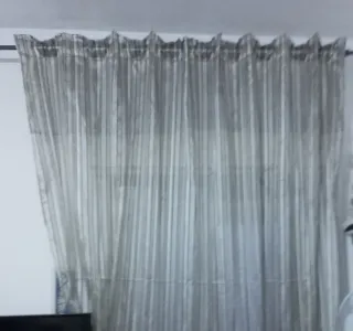 Tenda da interno a pannello con strisce