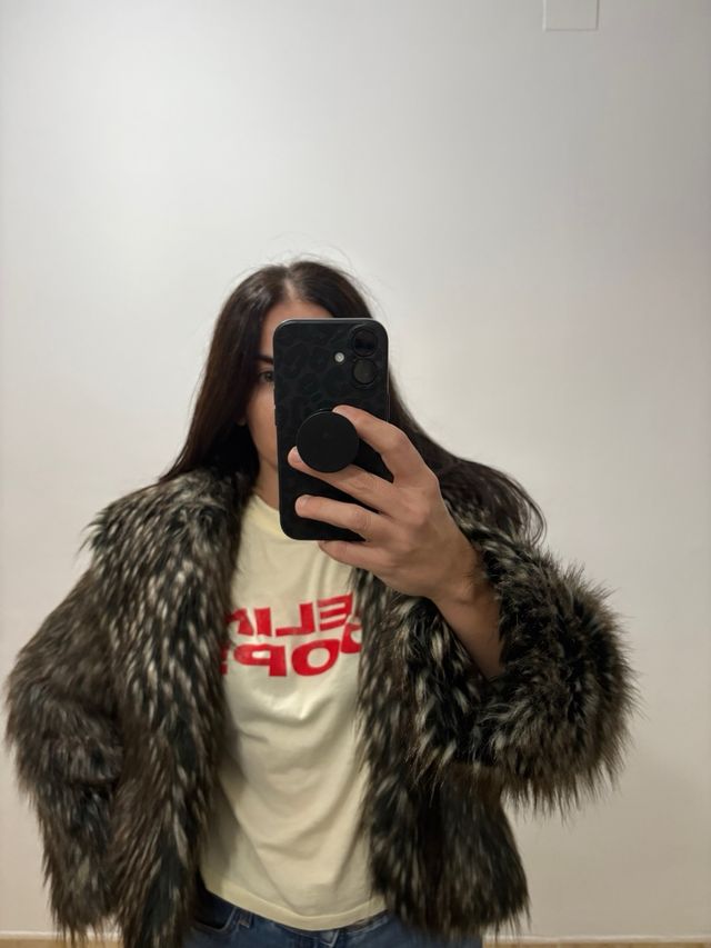 Chaqueta efecto pelo nueva