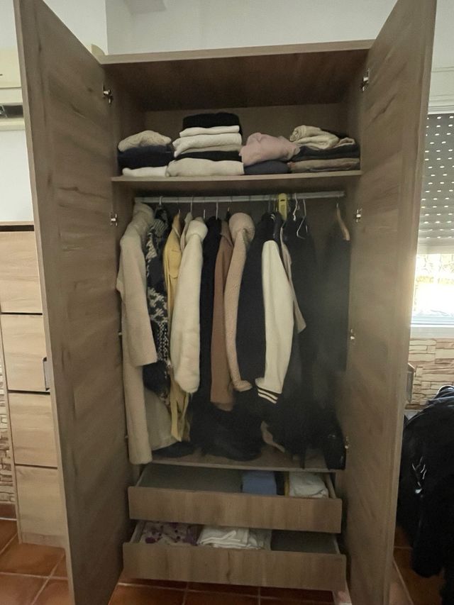 Armario grande alto madera