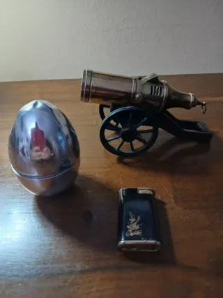 Set accendini da collezione, da revisionare.