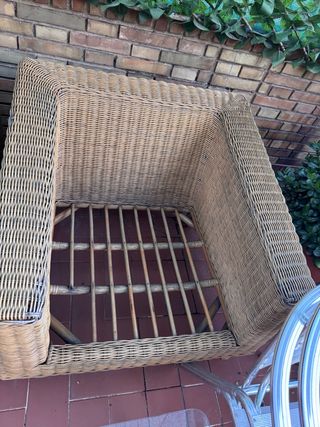 Butaca de bambú y mimbre