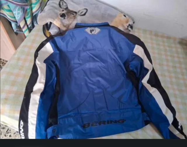 Chaqueta de moto Bering azul y negra