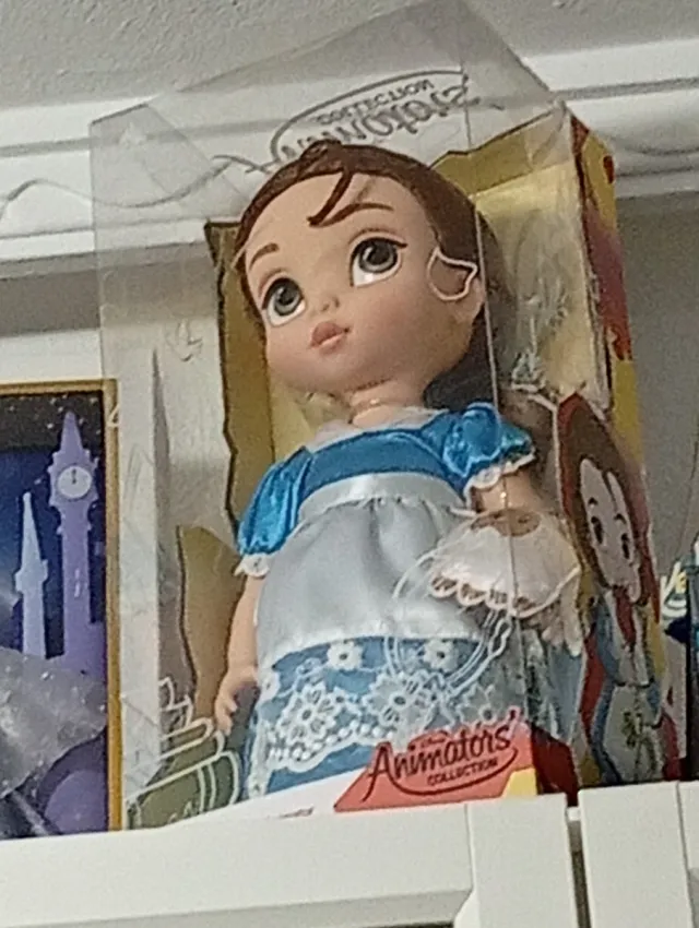 Muñeca Disney Bella Colección Animators