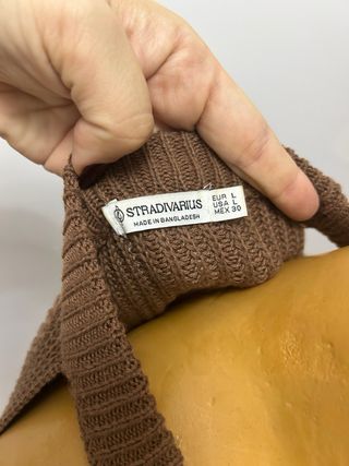 Jersey marrón hombros descubiertos talla L