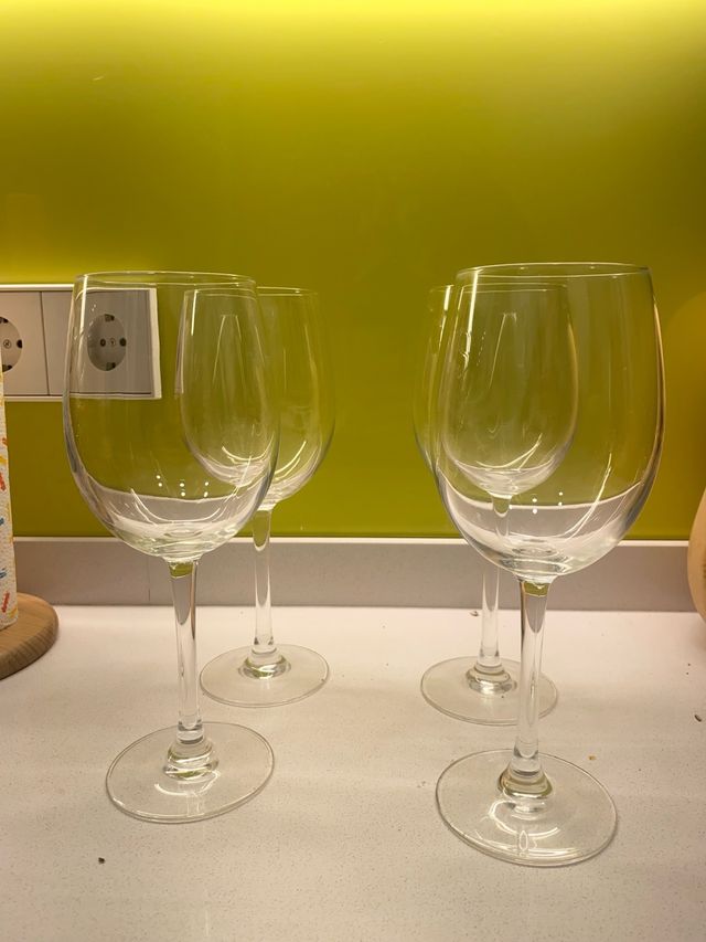 Set 4 copas de vino de cristal