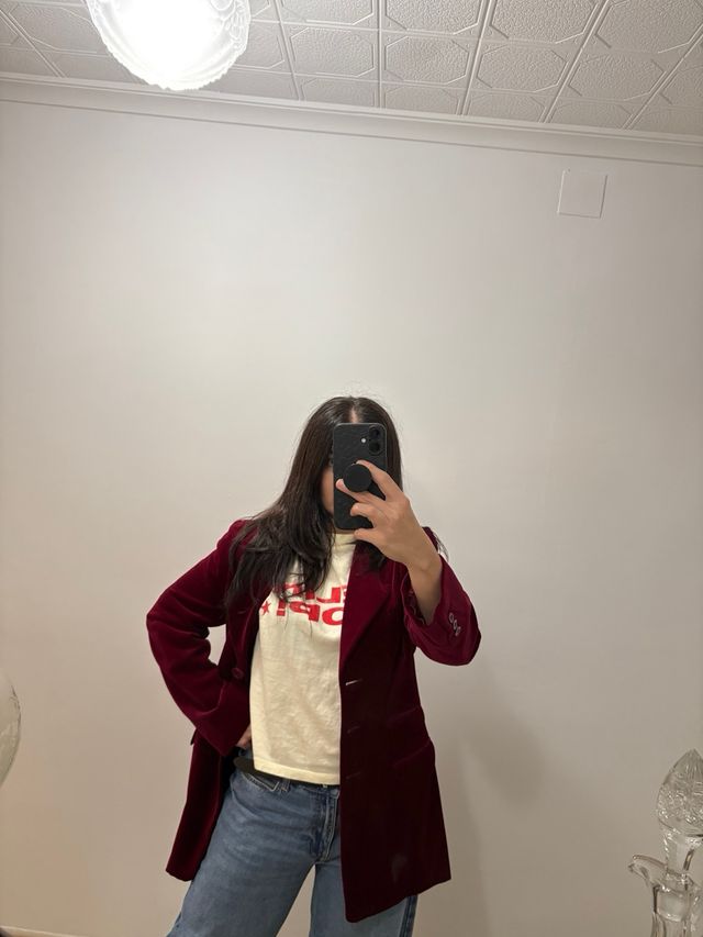 Blazer de terciopelo burgundy 