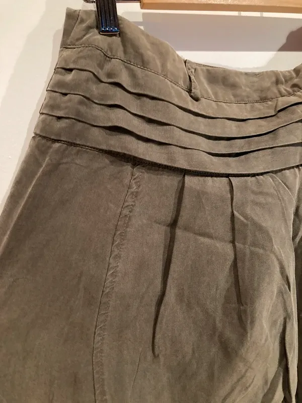 Pantalón bombacho marca Two