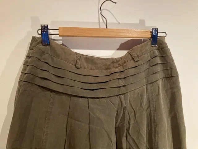 Pantalón bombacho marca Two