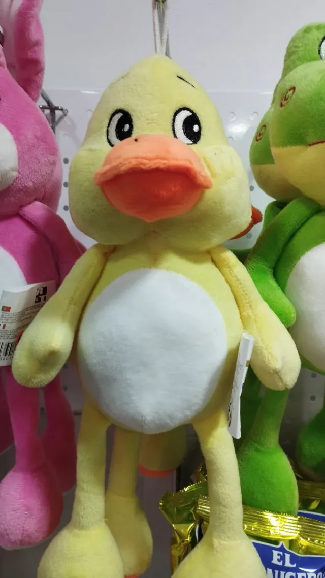 Peluche de pato amarillo