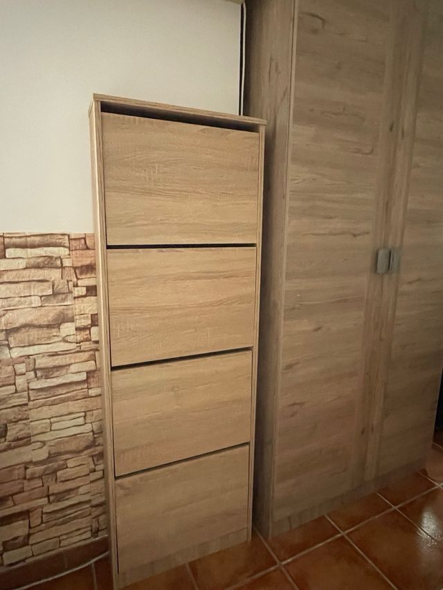 Zapatero alto de madera  54x161x16