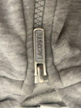 Sudadera gris Lacoste con cremallera