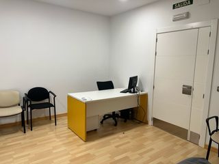 Alquiler Local preparado para clínica u oficina