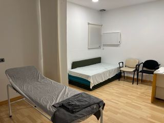 Alquiler Local preparado para clínica u oficina