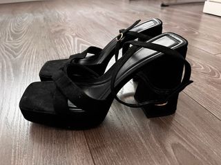 Tacones Zara negros plataforma