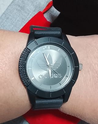Reloj Adidas Negro y Plateado