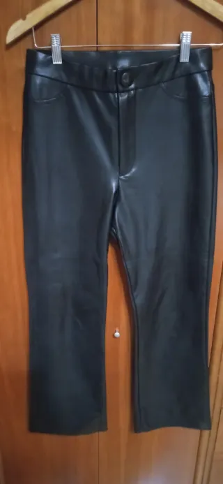 Pantalón polipiel negro Calzedonia Talla S