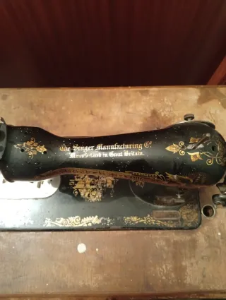 Máquina de coser SINGER vintage