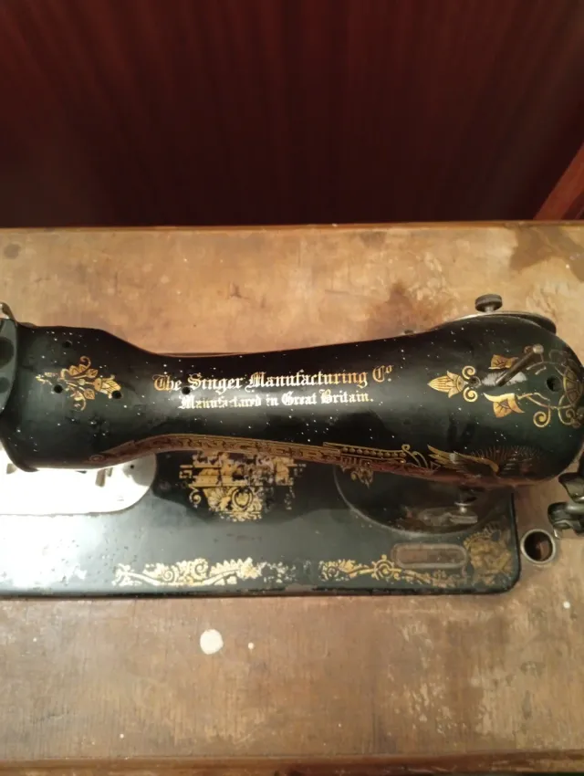 Máquina de coser SINGER vintage