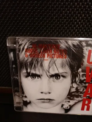 CD U2 War