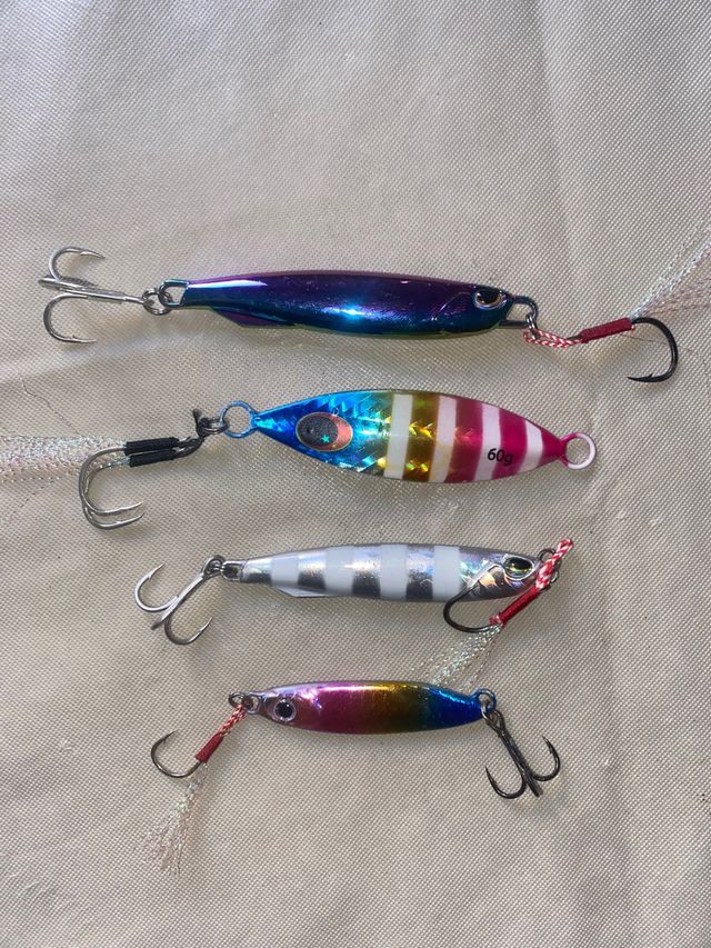 24 Señuelos de Pesca