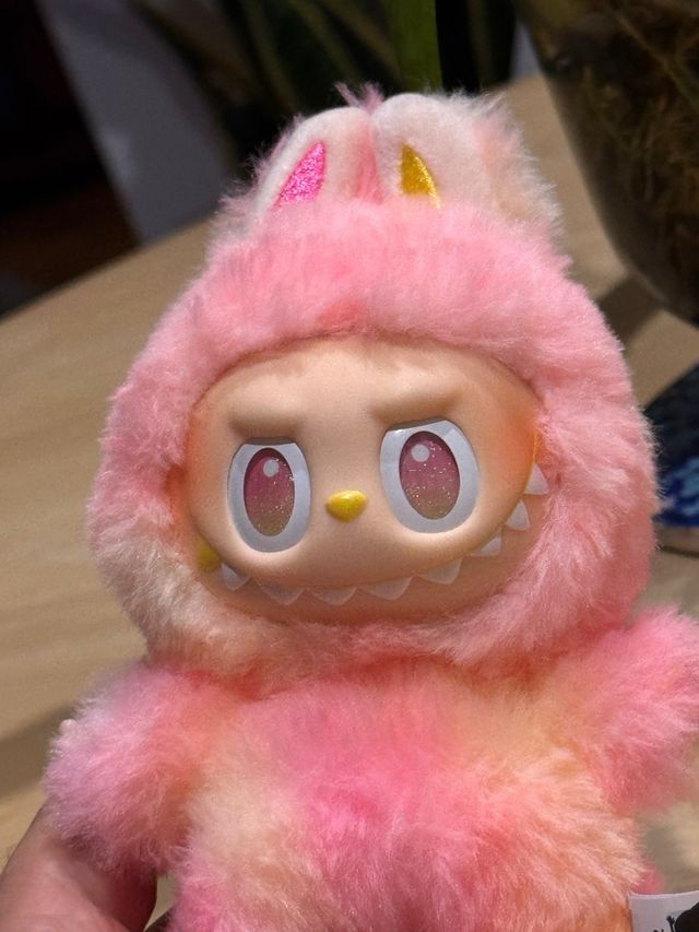 POP MART La bubu BIG into Energy