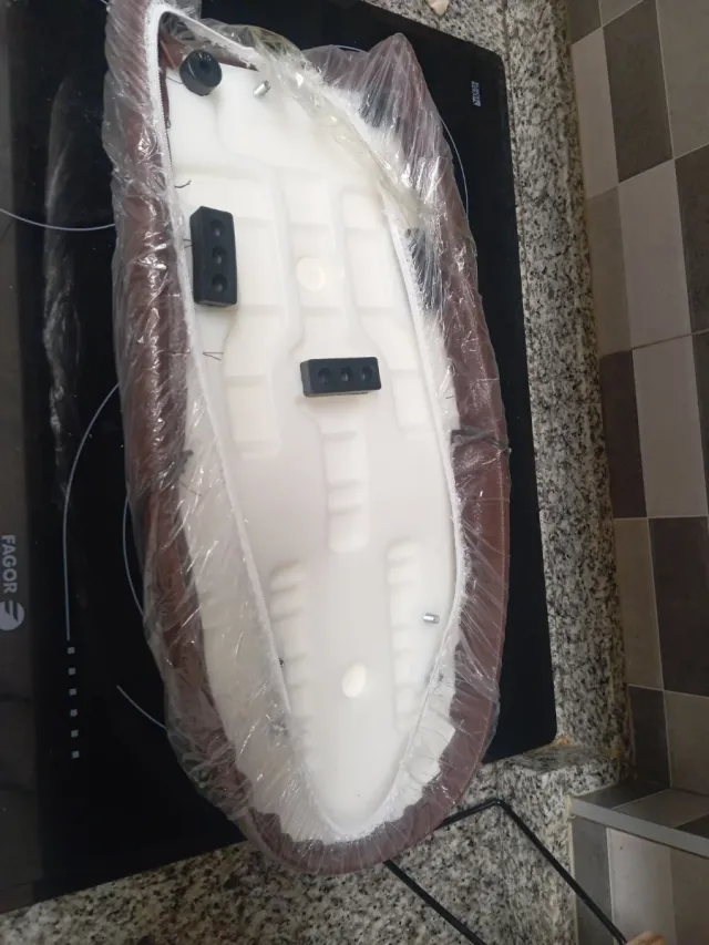 Asiento Moto Café Racer/Scrambler Marrón