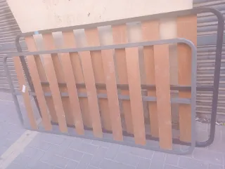 Somier metálico con lamas de madera