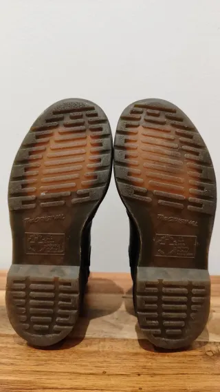 Botas Dr. Martens veganas talla 37