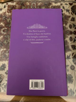 la bambina che scriveva sulla sabbia