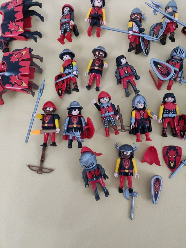 Playmobil Caballeros Dragón Rojo