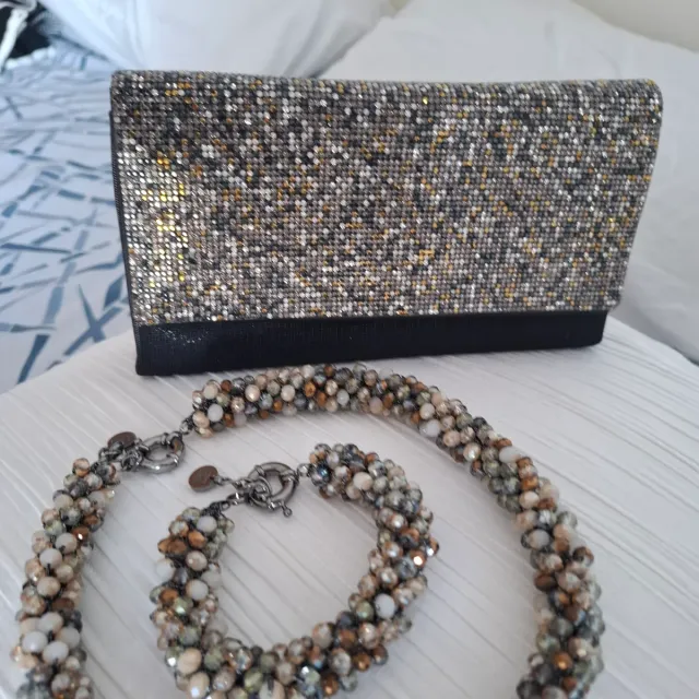 Conjunto bisutería artesanal Purificación García.