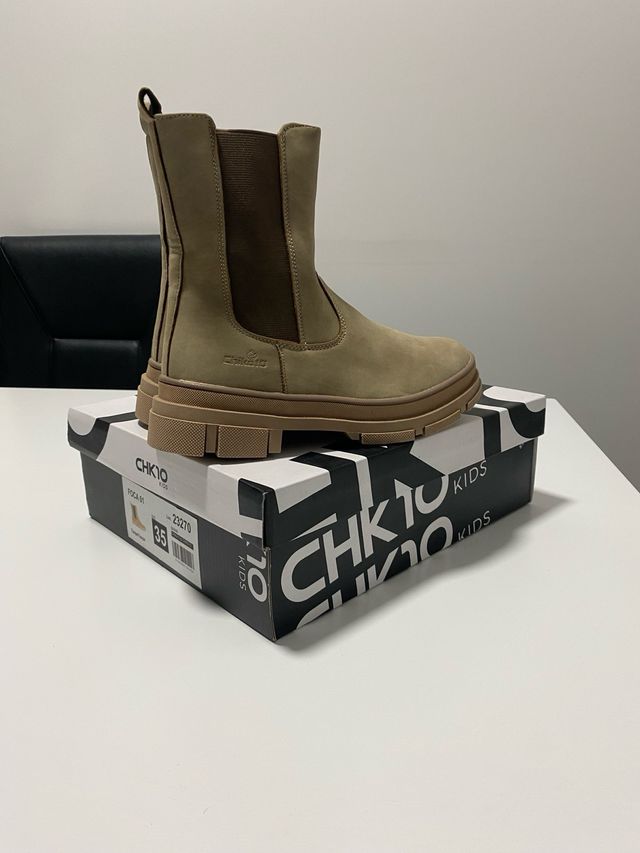 Botas CHK10 niña o mujer.