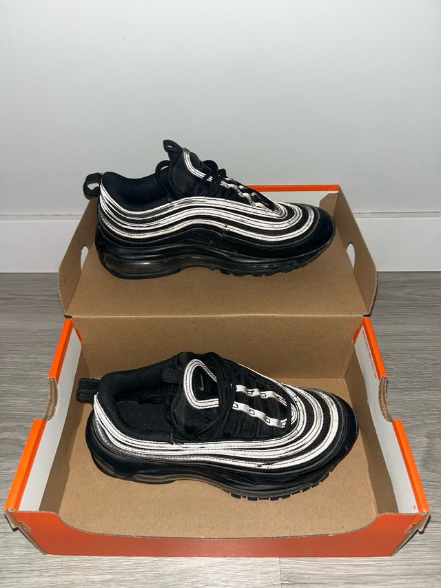 Nike Air Max 97 Negras Talla 38.5