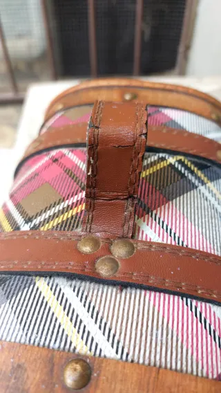 Cofanetto in legno con fantasia a quadri