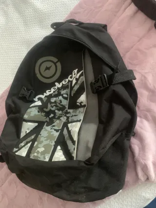 Mochila Negra con Diseño Union Jack