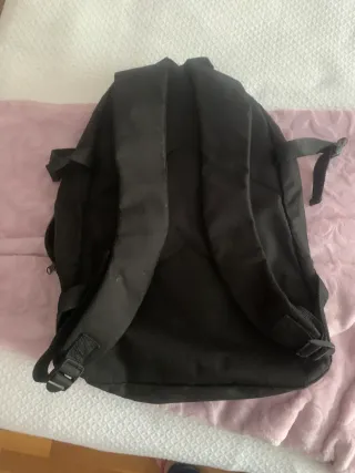 Mochila Negra con Diseño Union Jack