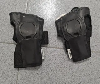 Protecciones Btwin para patinaje