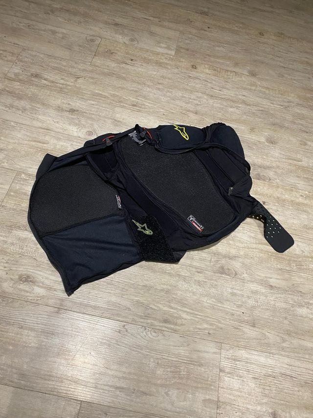 Protección Alpinestars para torso