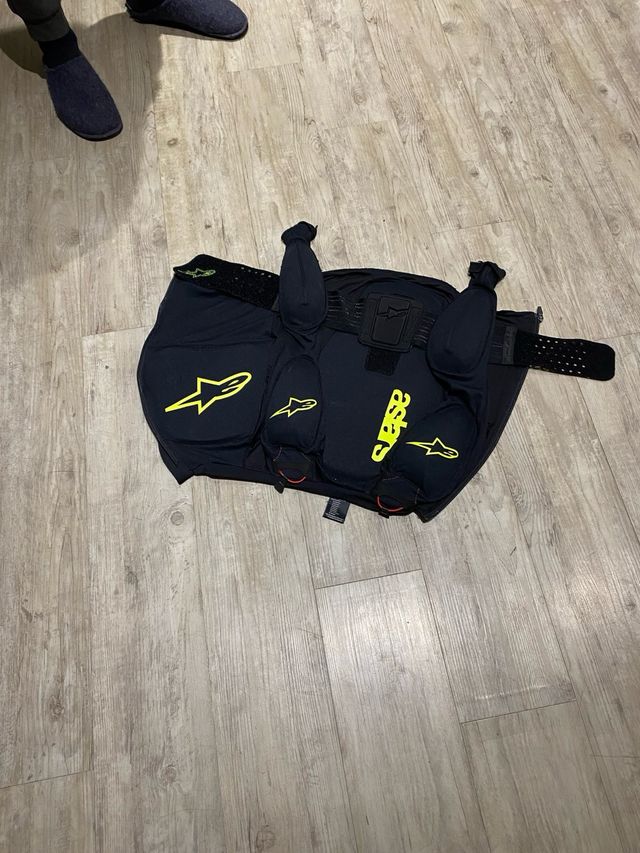 Protección Alpinestars para torso