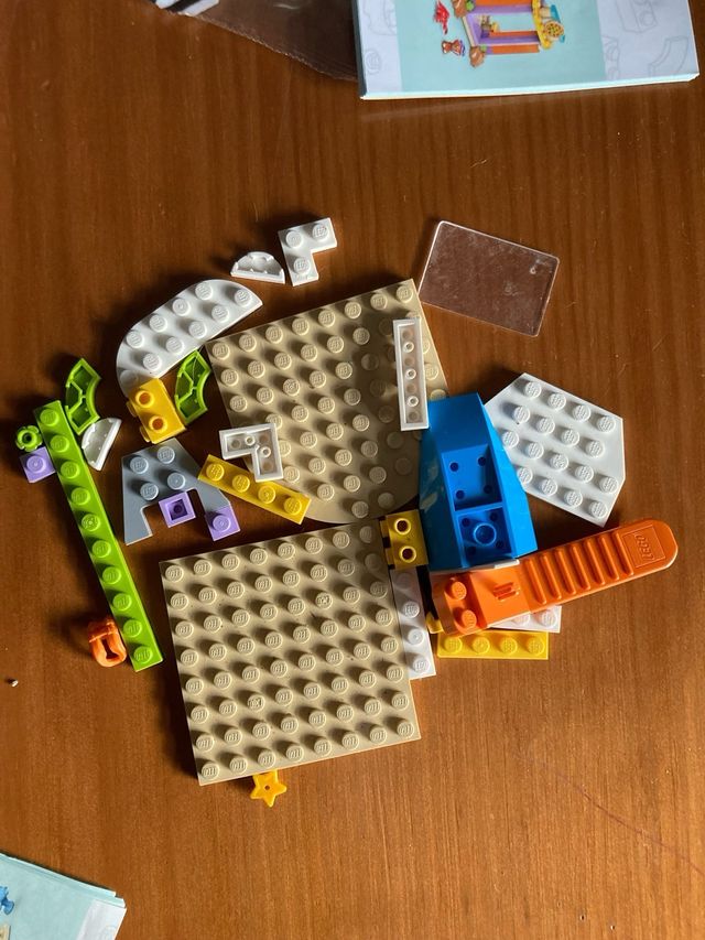 LEGO Friends 42672 Creative beach and travel Bag