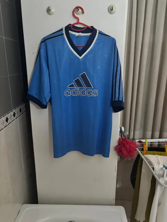 Lote 2 Camisetas Adidas Azul y Blanca