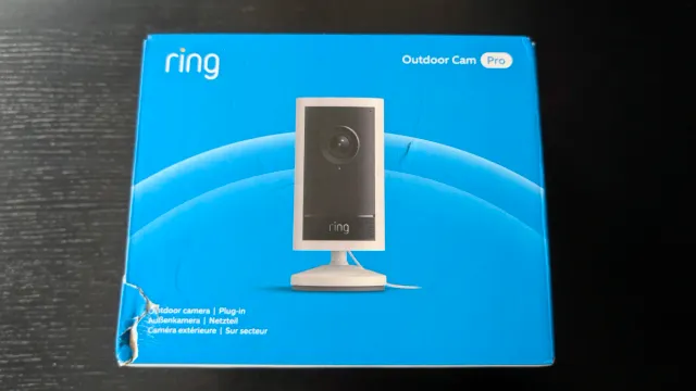Ring Outdoor Cam Pro - Cámara de exterior - NUEVA
